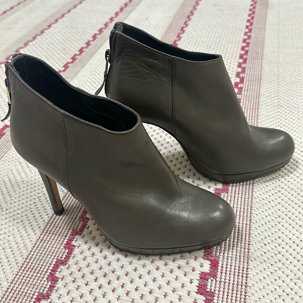 LK Bennett heeled boot